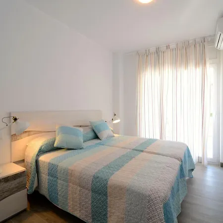 Apartment Rocamaura Iii Bx-9